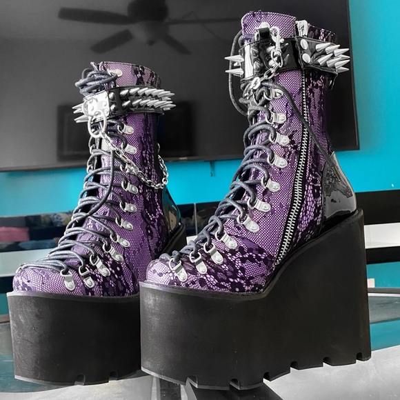 Dolls Kill Shoes Dolls Kill Widow Haunted Traitor Boots Poshmark